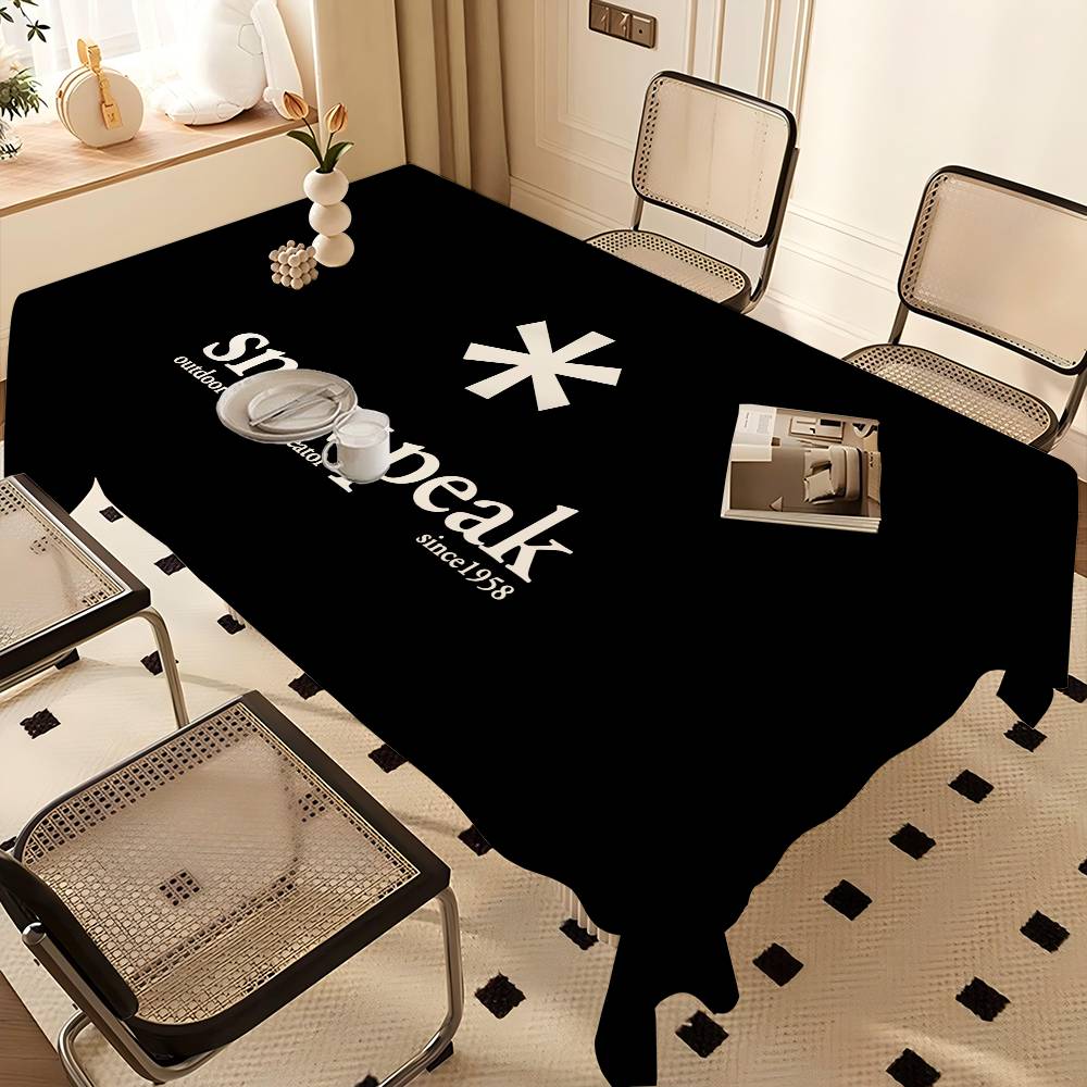 Модная скатерть с логотипом S- – обзор и цена Home Textiles Today Logo