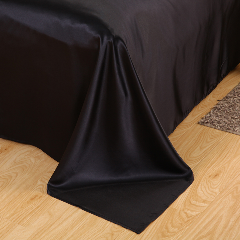 Сатиновый черный комплект пост – обзор и цена Silk Sheet Set