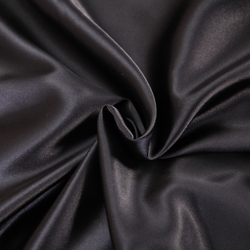 Сатиновый черный комплект пост – обзор и цена Silk Sheet Set